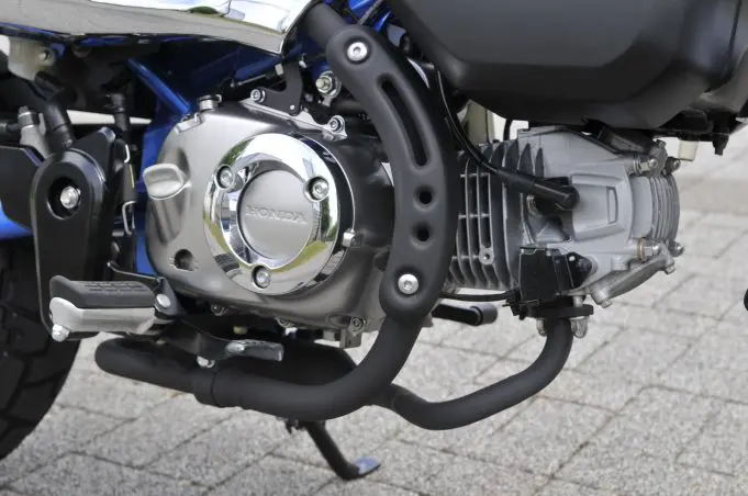 モンキー125ってどんなバイク？ 燃費や足つき性、装備などを解説