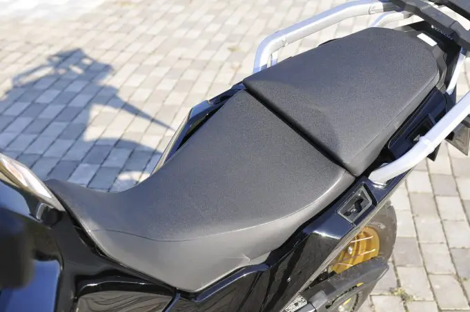 アフリカツイン アドベンチャースポーツES DCTってどんなバイク？ 燃費