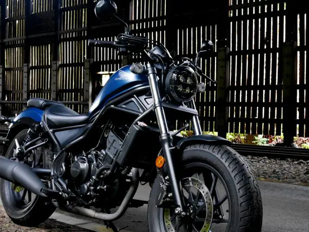 他人と一緒はイヤ！ センスのいい人にこそホンダ『レブル250』は