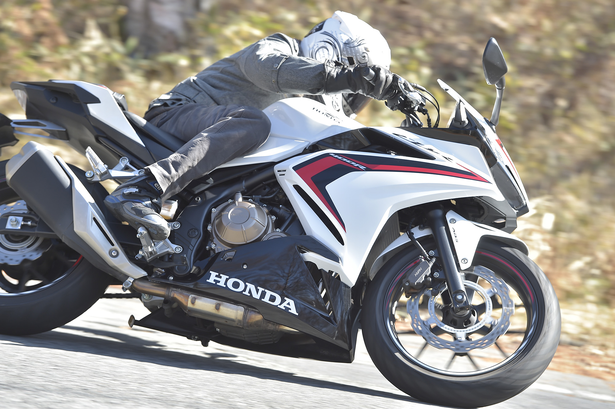HONDA.CBR400R！即乗り！値下げ中！ HONDA.CBR400R！即乗り！値下げ中！の通販｜godisfabrica.com