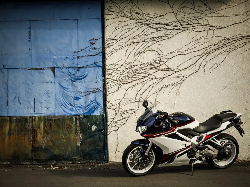 ホンダ愛あふれるライダーへ、そして長年バイクを乗り継いできた人に