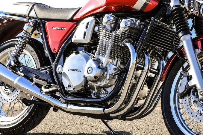 空冷4気筒。いま『CB1100 EX』というバイクが新車で買えるのは奇跡だと