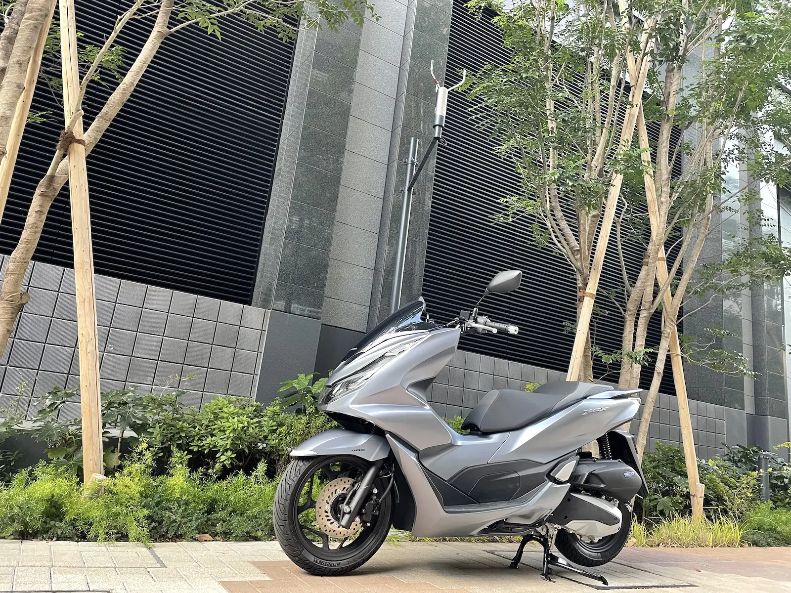 PCXに昂（たかぶ）る！ 原付二種売り上げNo.1バイクを語ってみた