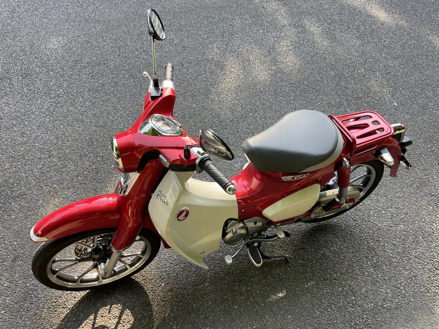 AT限定免許で楽しむスポーツ車・スーパーカブC125 一番いいのは乗って 