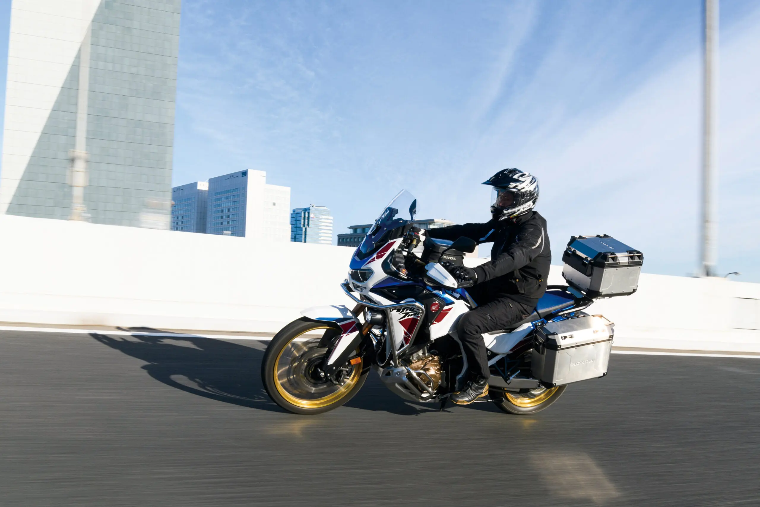 伊藤真一のロングラン研究所（CRF1100L Africa Twin Adventure Sports