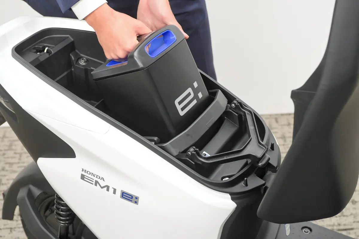 ホンダ初の一般ユーザー向け電動モデル「EM1 e:」にはこんな狙いがあった！