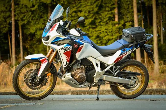 ホンダ アフリカツイン オフロードバイク アフリカツインは若いライダーが乗っても楽しい?街中や