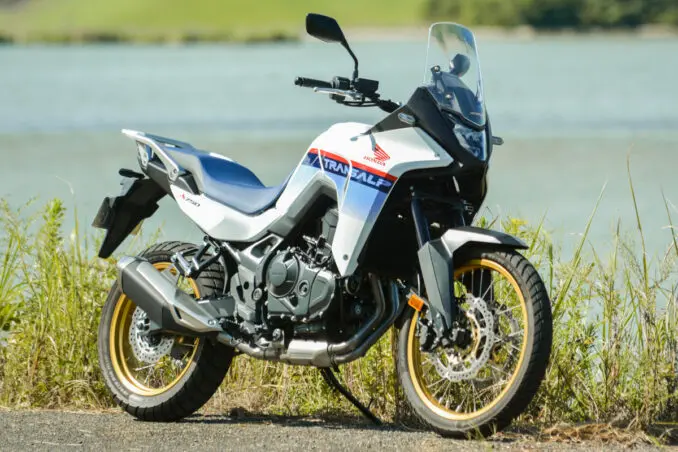 元祖アドベンチャー　HONDAトランザルプ 世界中の旅人と冒険者に愛されるトランザルプはどんなマシン？新型まで