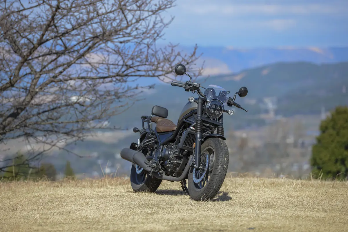 阿蘇を愛してやまない女性ライダーが父から受け継いだ『Rebel 250