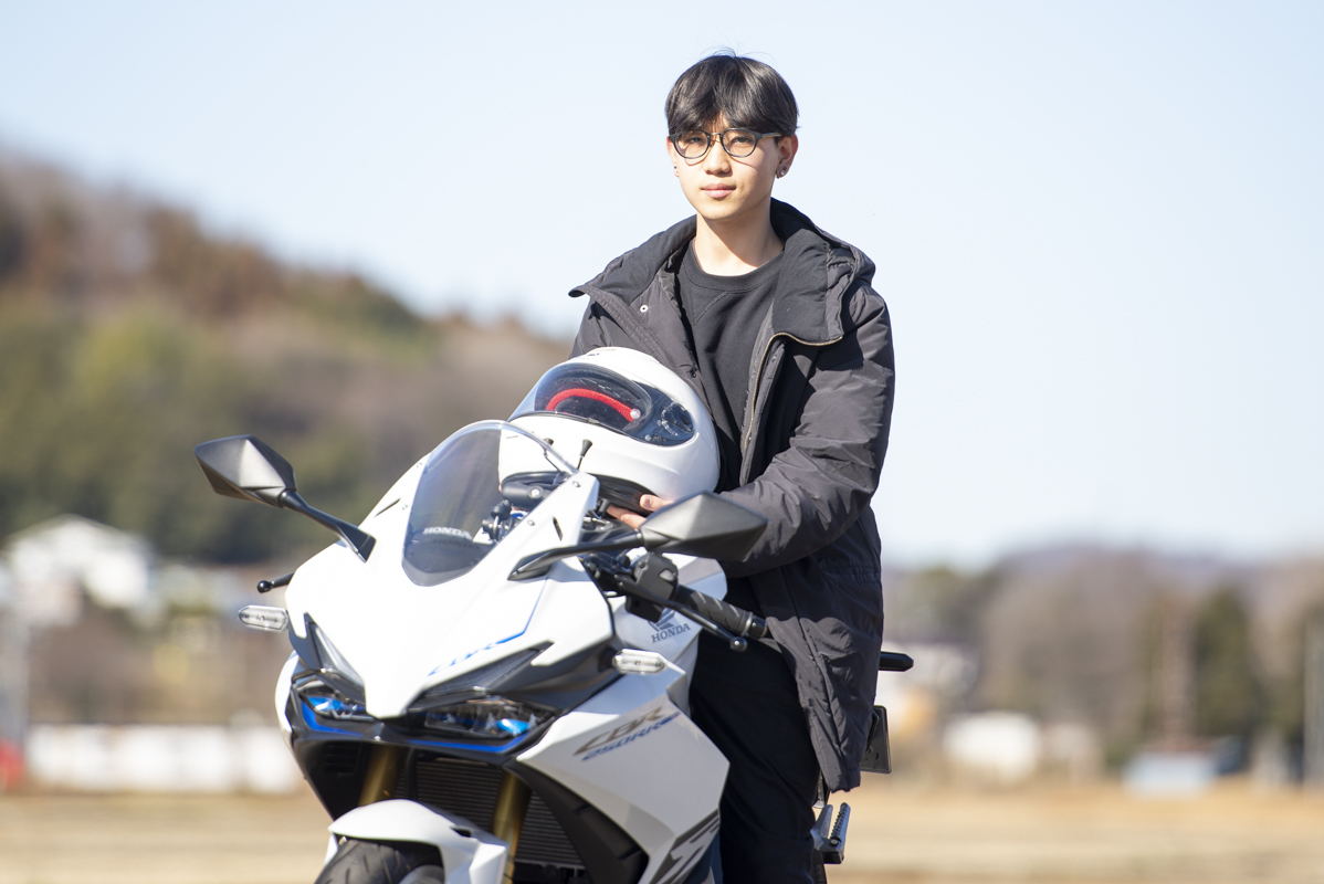 スポーツバイク好きな20歳のライダーが『CBR250RR』に感動。こんなに