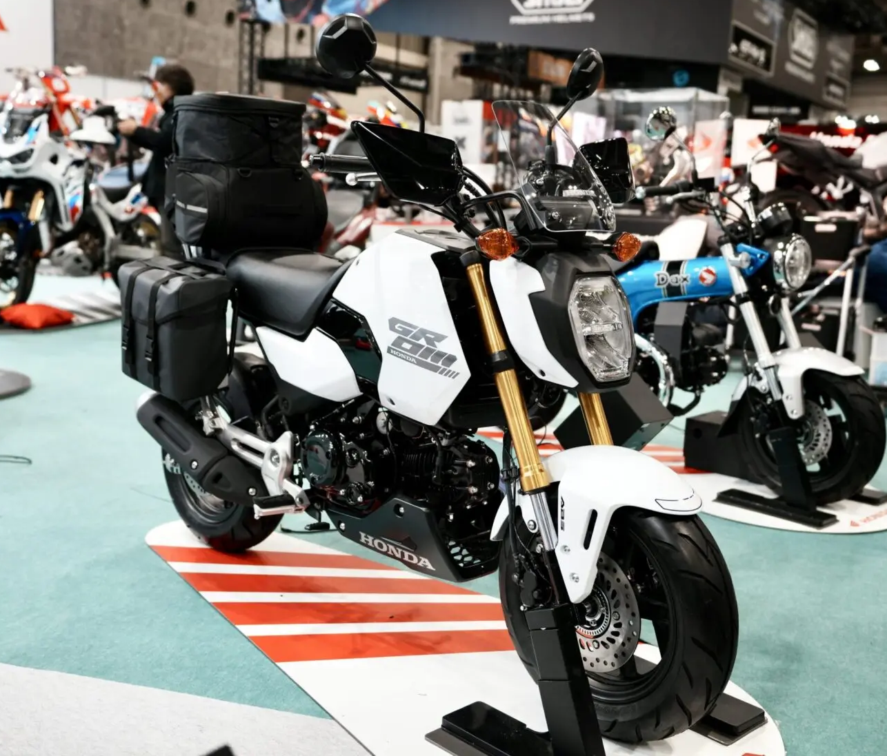 ホンダ純正オプションパーツが盛り沢山！2024年モーターサイクルショー