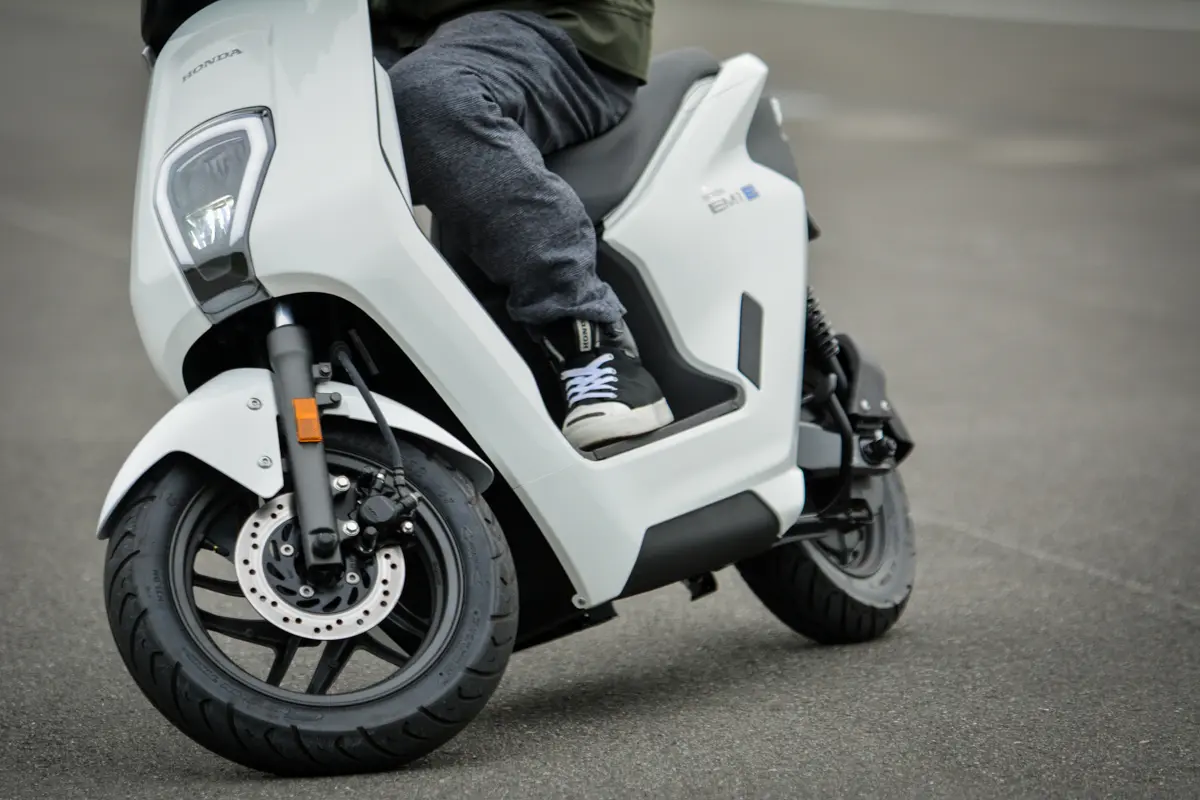 話題の電動原付バイク『EM1 e:』に次世代電動バイクの『SC e: Concept 