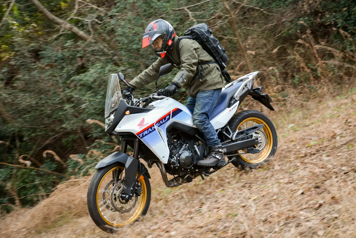CRF1100L Africa Twin(アフリカツイン)』と『XL750 TRANSALP