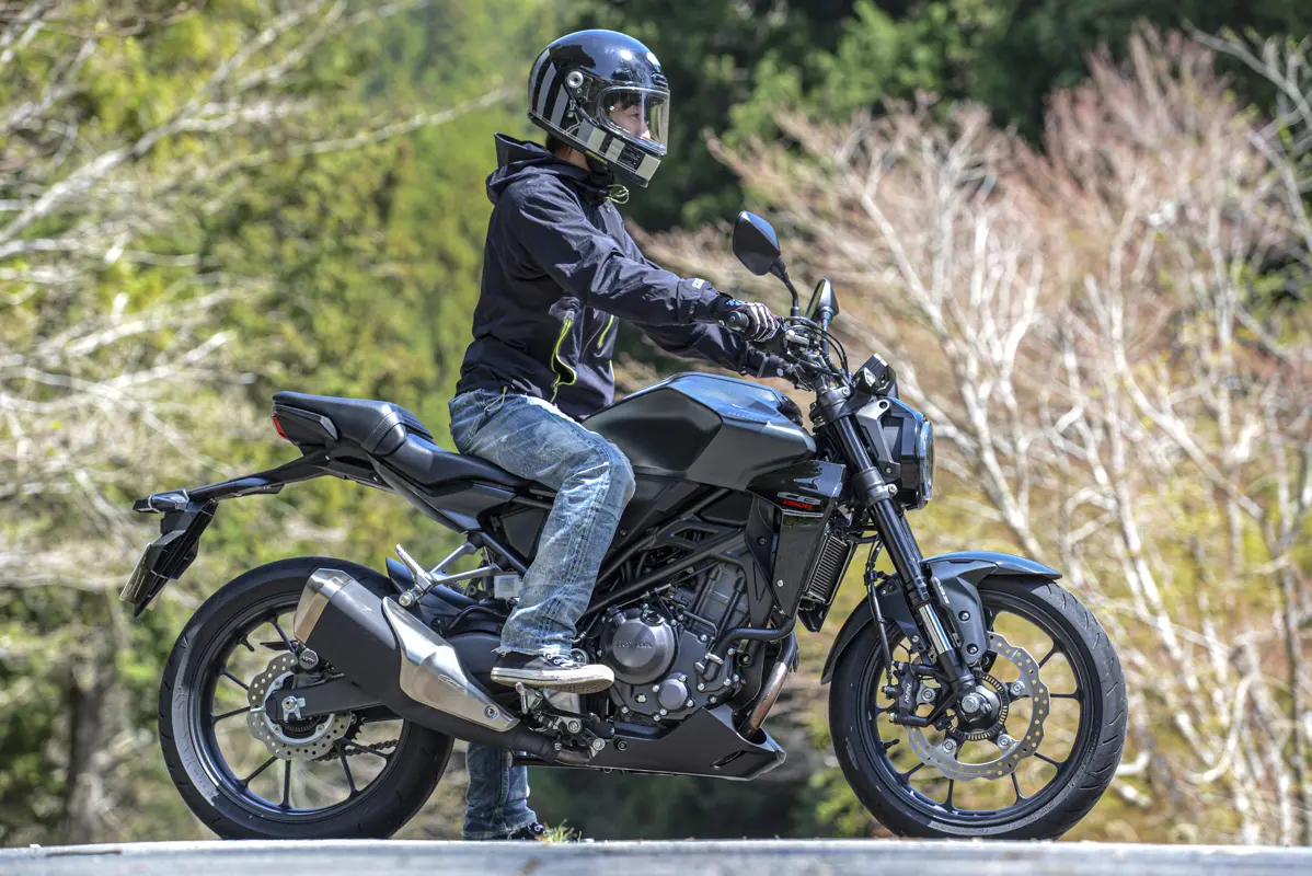 CB250Rが20代のライダーに教えてくれたバイクの楽しさとは
