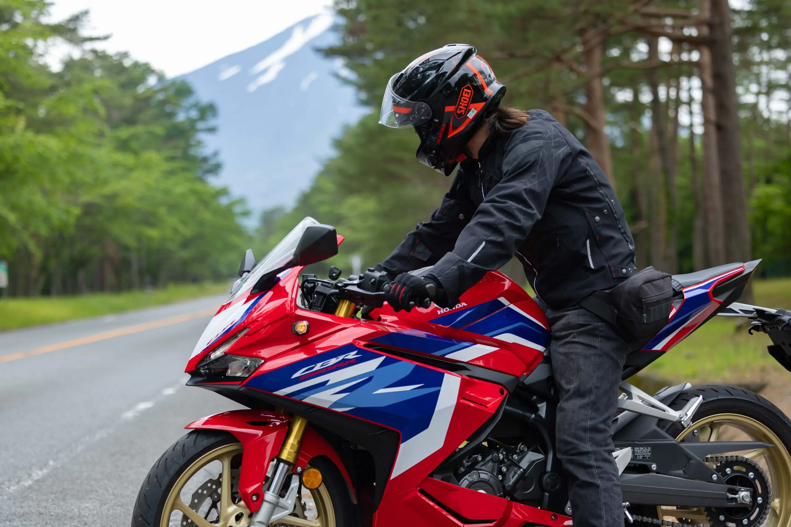 CBR250RR』はやっぱりスポーツライディングがイチバン楽しい！本格的な