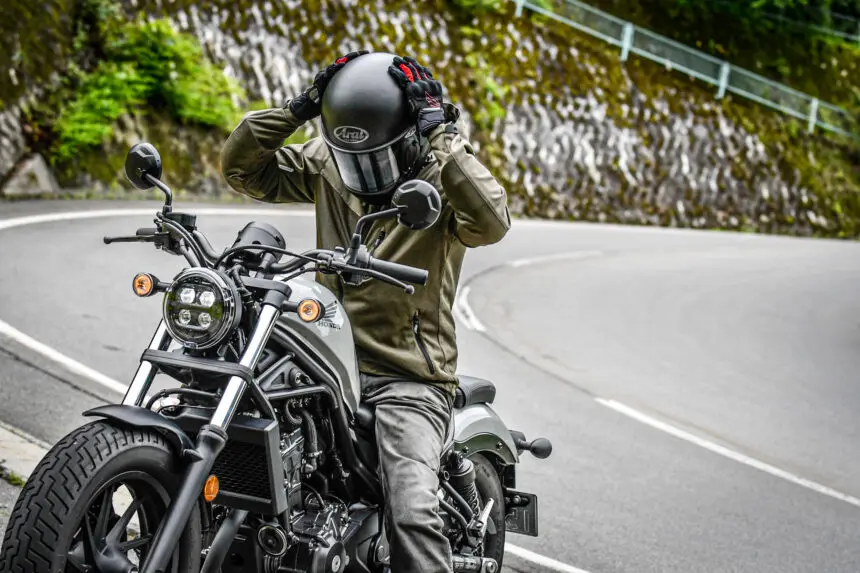 レブル250（Rebel 250）には『運転するコツ』がある！ カーブが不安な