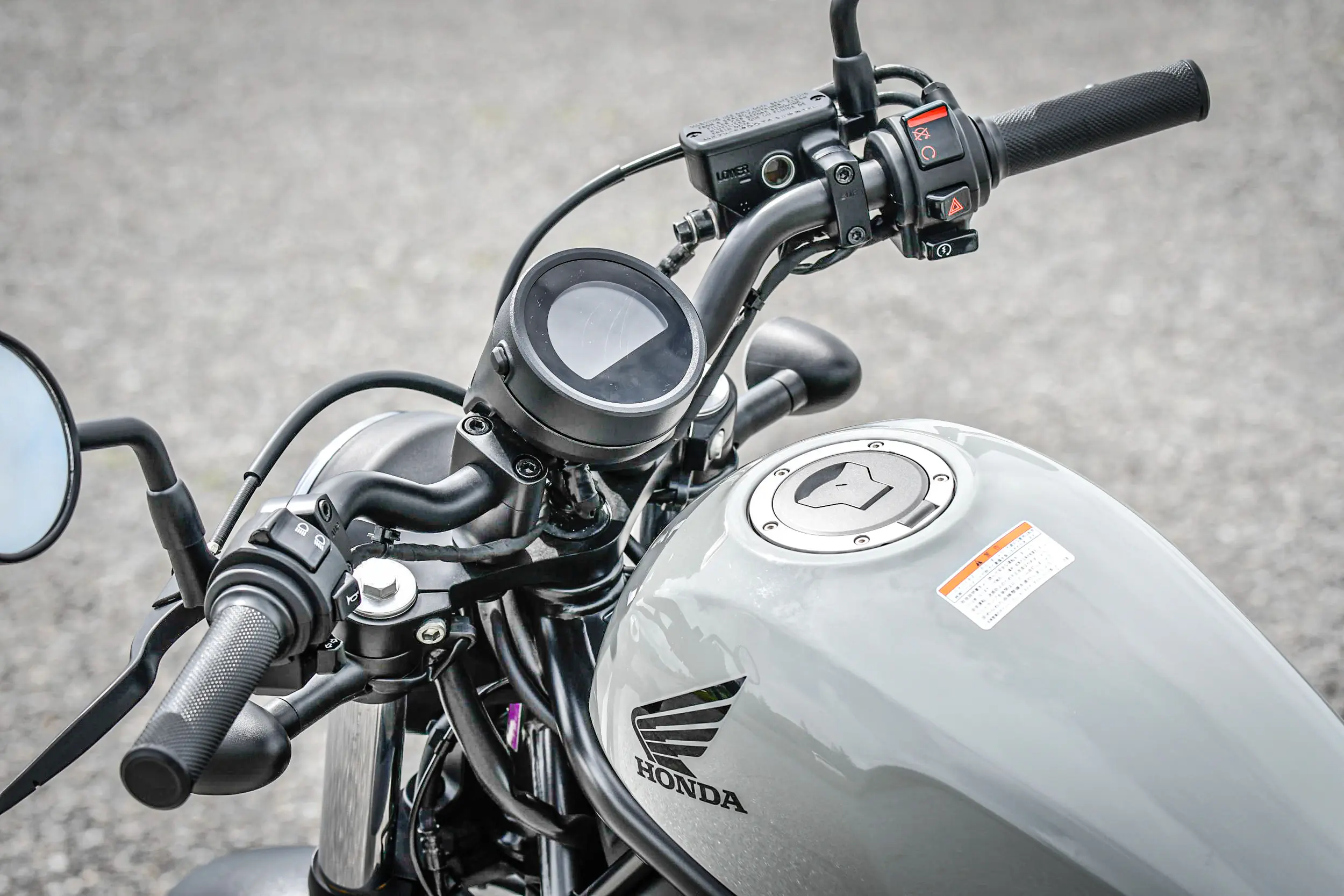 レブル250（Rebel 250）には『運転するコツ』がある！ カーブが不安な