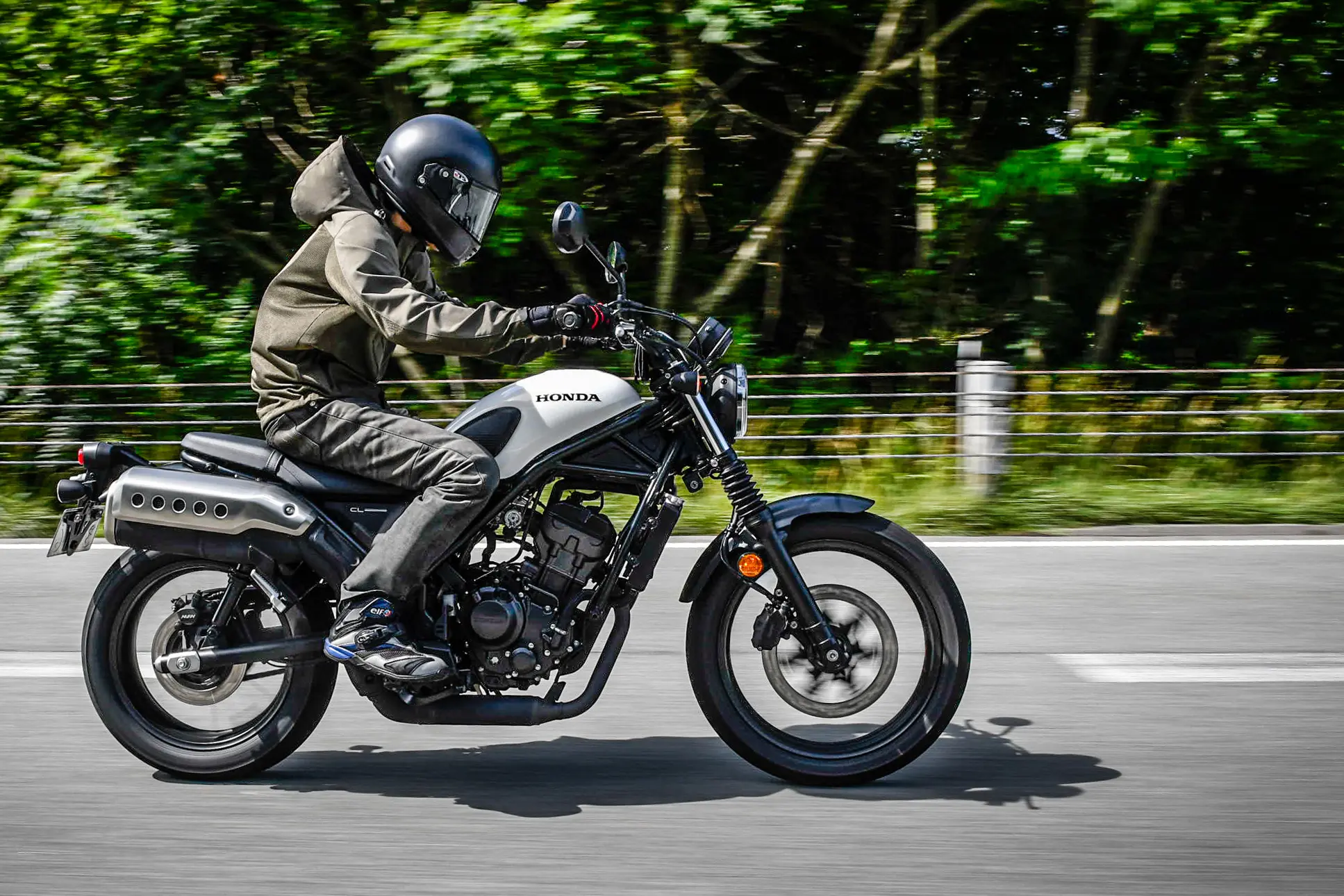 メッシュジャケット　手洗い可 夏用のメッシュジャケットって洗ってもいいの？バイクウェアの
