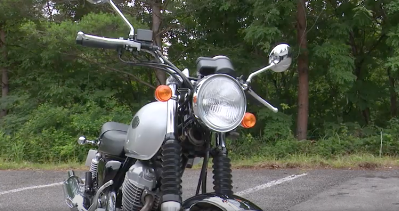 CL400　エンジン　HONDA ホンダ 動画】400ccのシングルエンジンを搭載したスクランブラー『CL400