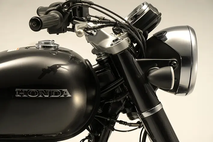 HONDA バイクシート ブラウン gb350 2023年式 ディテールに神が宿る。新型『GB350 C』の美しさは「細部の