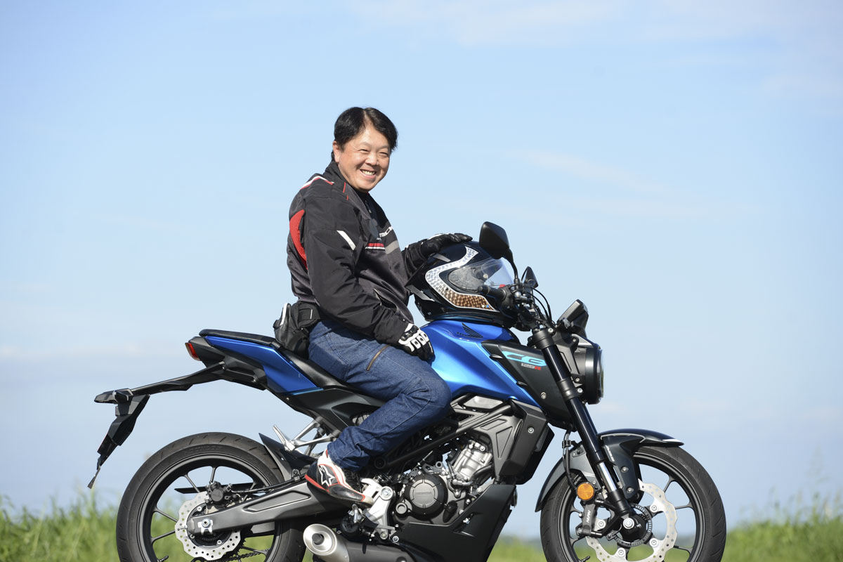 Honda愛好家が語るCB125Rの魅力。250㏄よりも125㏄が楽しいと語るその