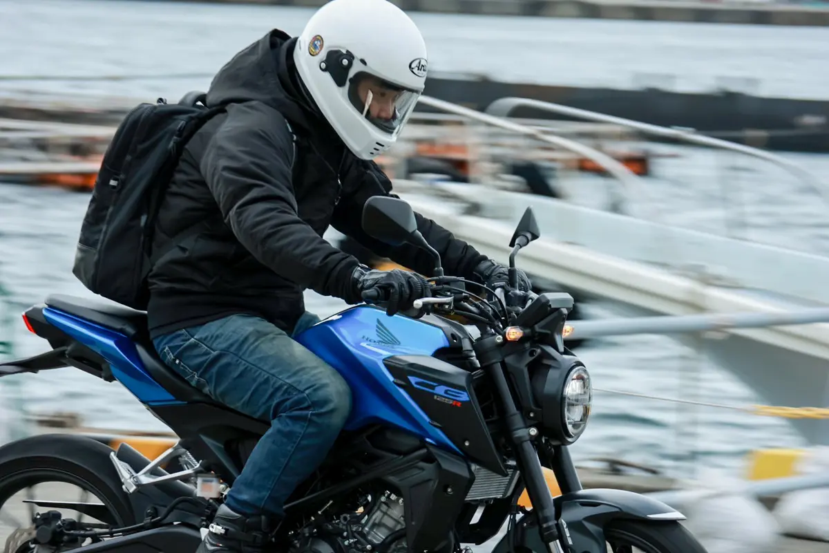 ホンダ•MA-1タイプバイクジャケット　インナー付き　プロテクター付き ホンダ•MA-1タイプバイクジャケットインナー付きプロテクター付き