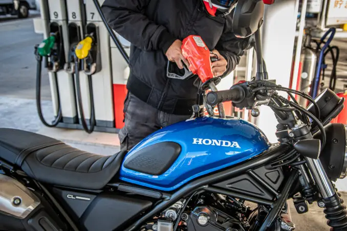 排気量500ccの『CL500』ってどんなバイク？燃費や足つき性、おすすめ