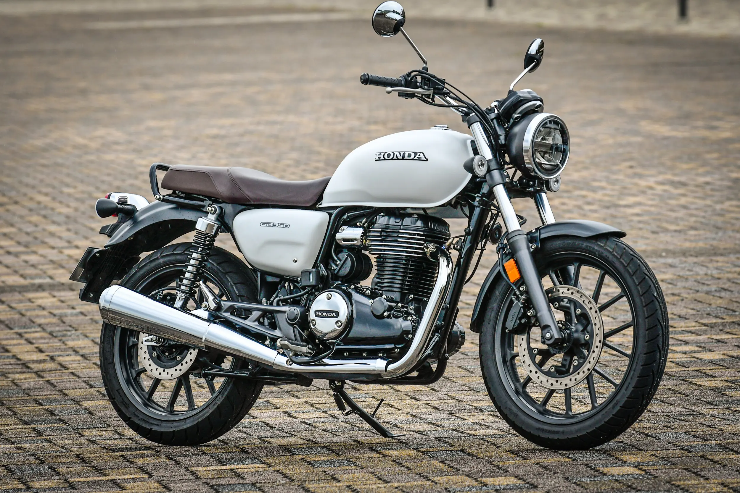 比較】新型『GB350 C』と人気の『GB350』の違いは？ざっくり10万円強も 