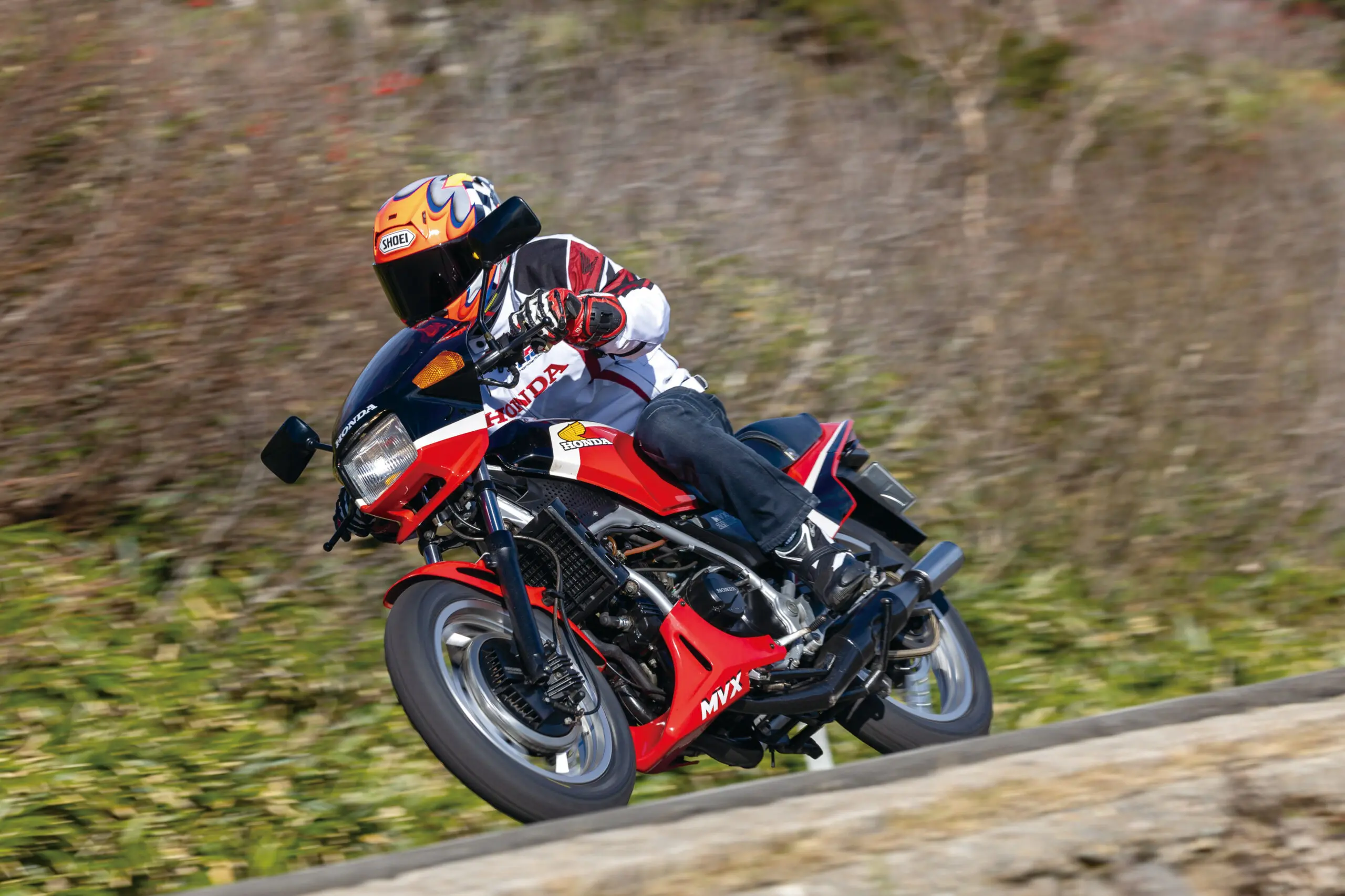 伊藤真一のロングラン研究所】新旧ホンダ製250ccスーパースポーツを