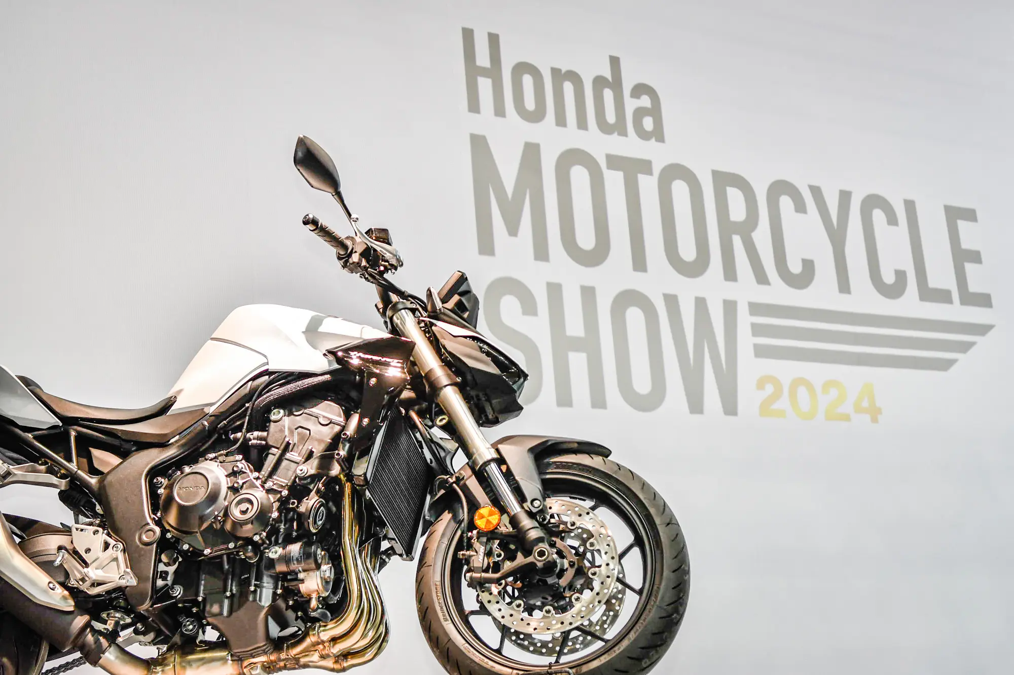 Hondaブース現地レポート】巨大ガラポンやステッカープレゼントも