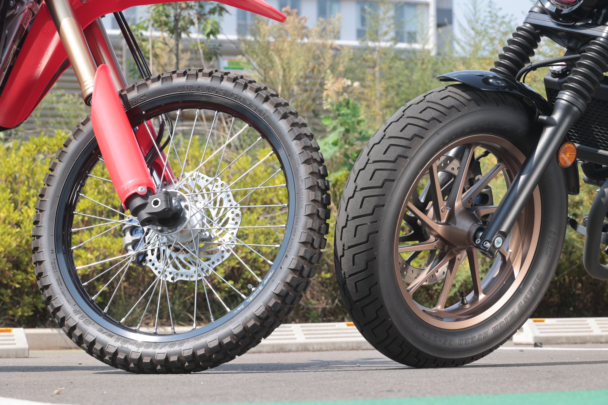 安全なバイクライフを送るためのチェックポイント〜タイヤ編〜