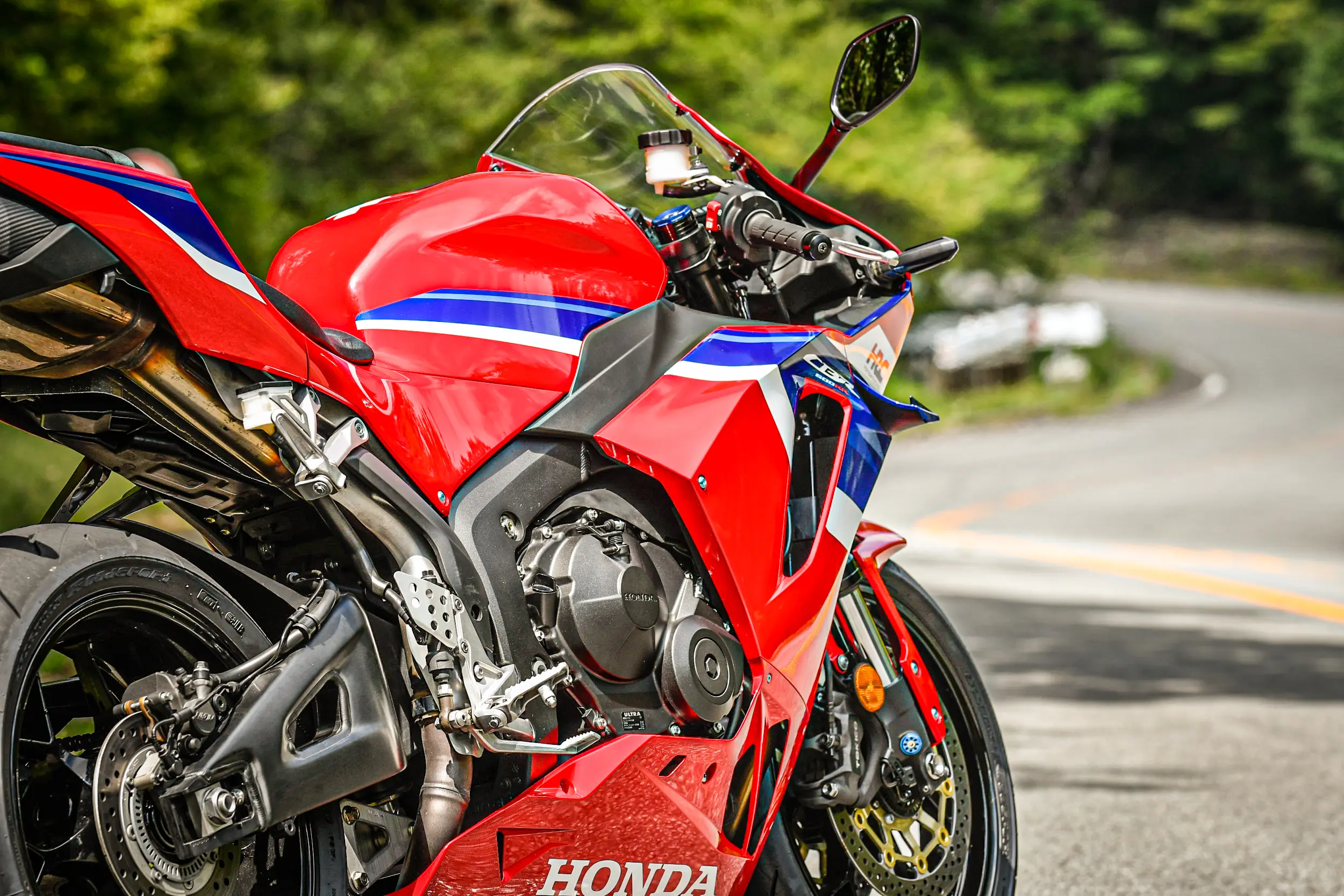 CBR600RRは600ccだけど『ミドルクラスのバイク』って言っていいのか