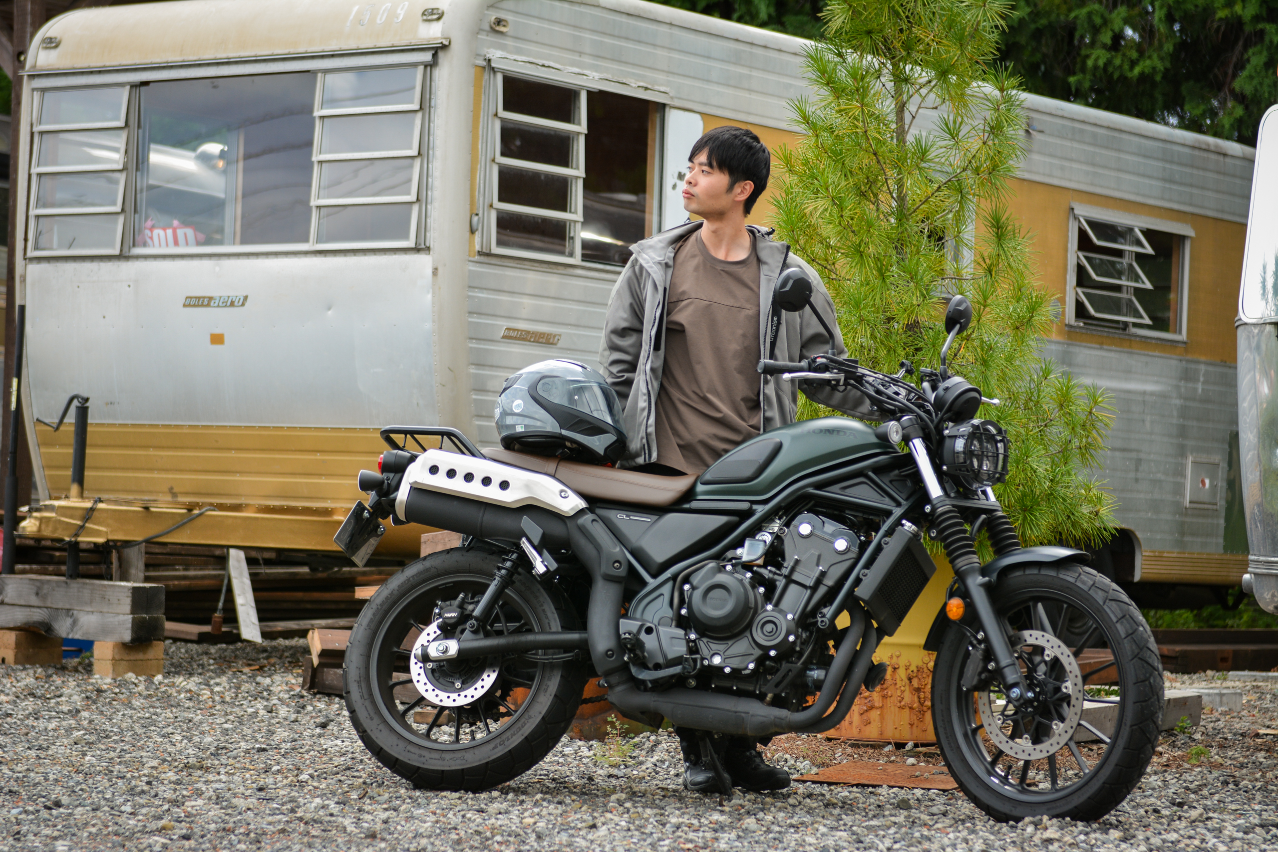250ccと変わらない扱いやすさの大型CL500オーナーに聞いた、通勤通学