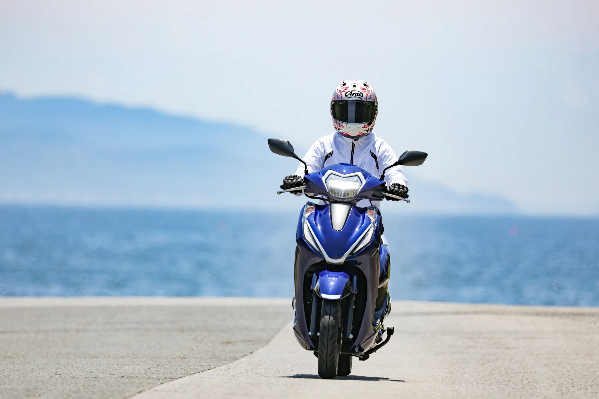 レーシング女子岡崎静夏の『いつもバイクで!』【LEAD125編】ツーリング