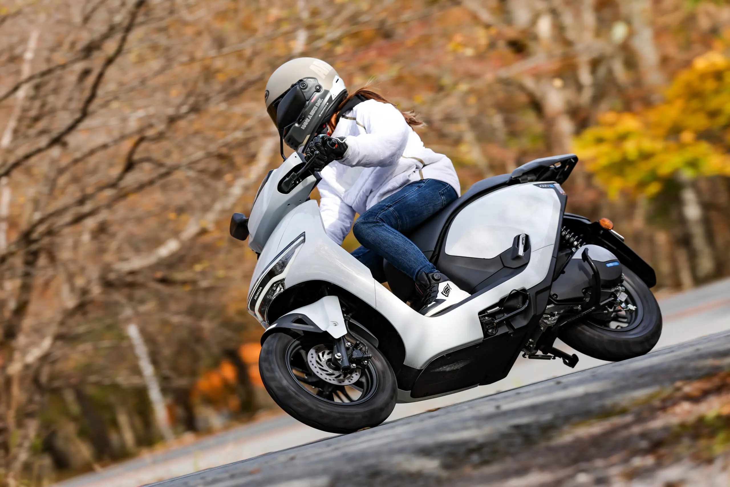 ホンダ車バイク?まだまだ余裕で乗れます！ まだ降ろしていない。 まだ 