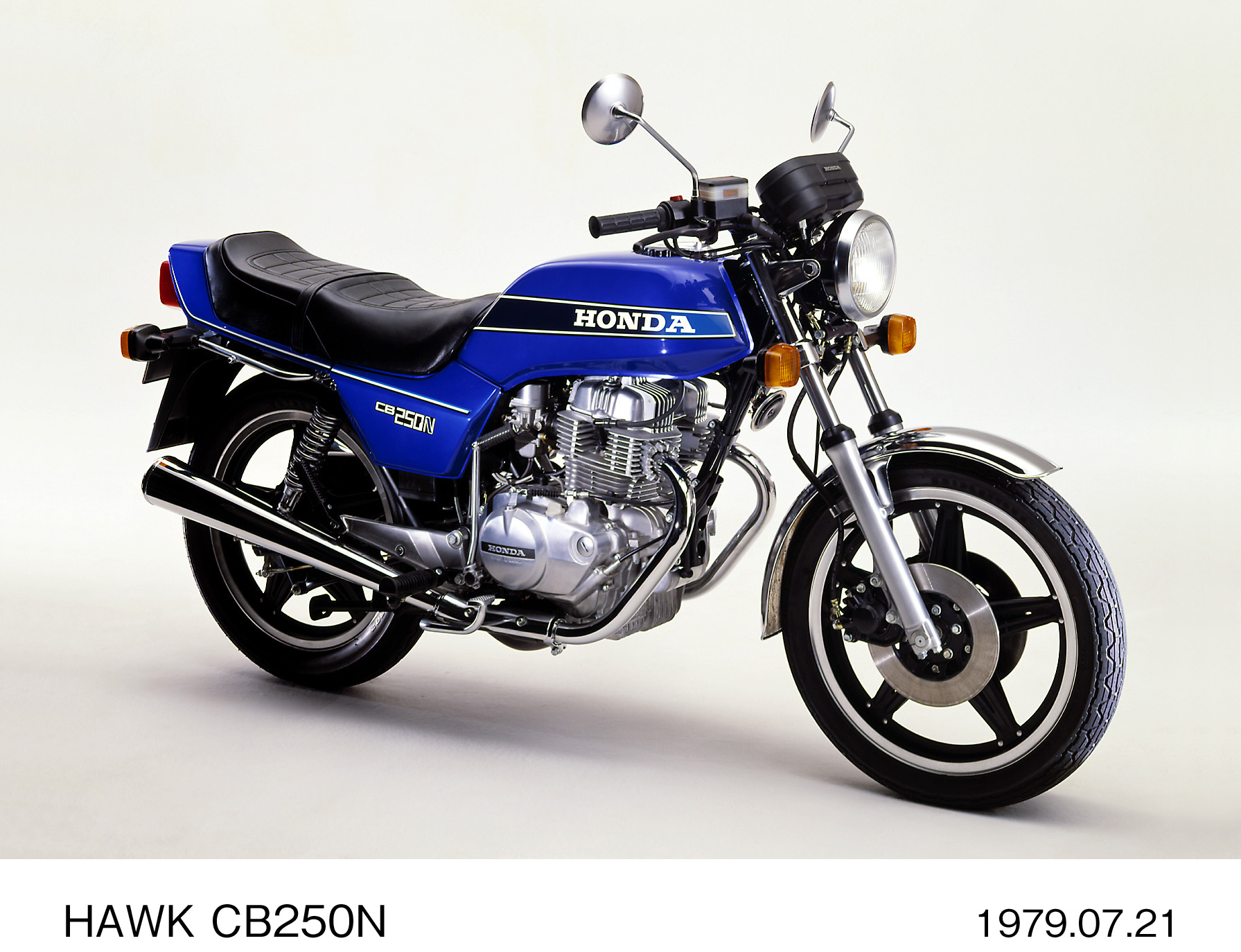 09-2_CB HISTORY_HAWK CB250N_1979