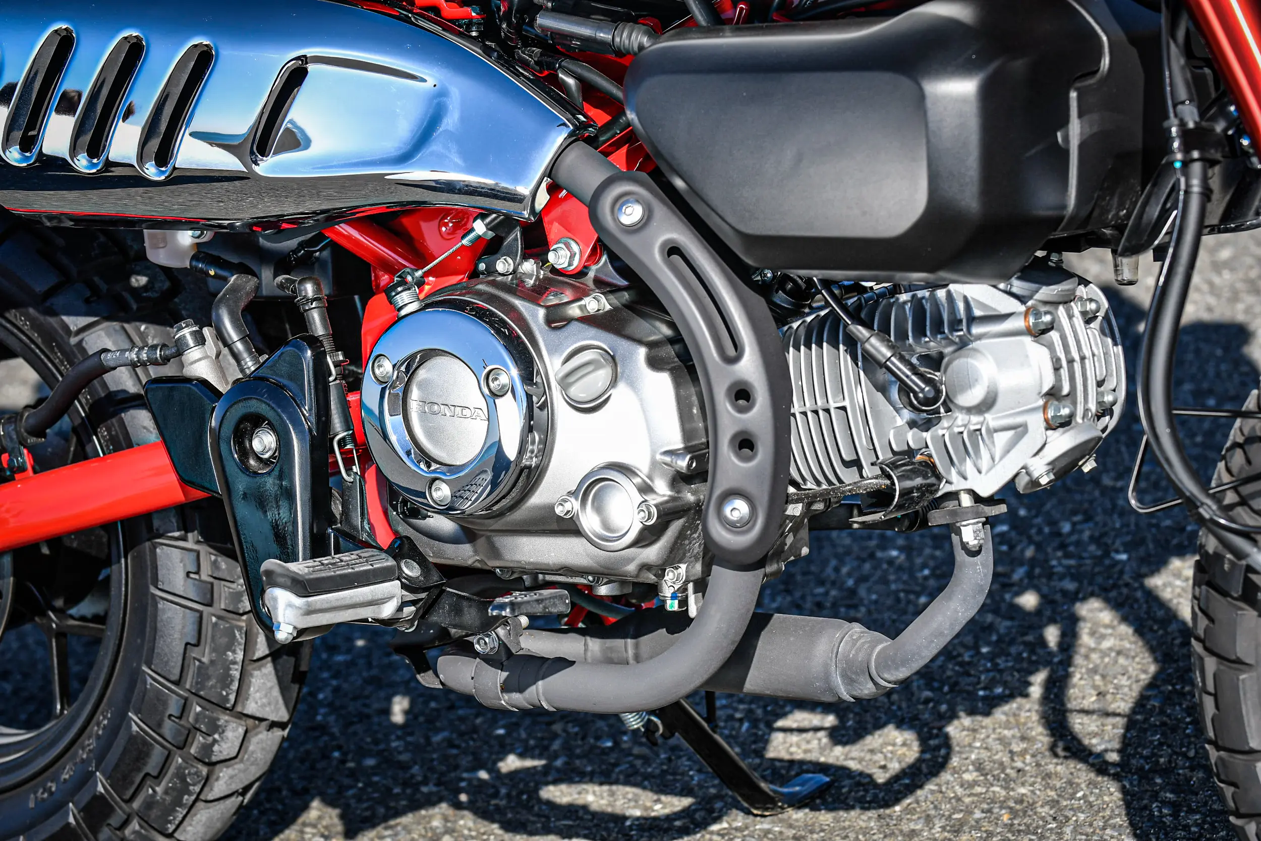 モンキー125  走行距離140キロほど！室内保管ほぼ新車！ 愛車（大型バイク）の年間走行距離が1000km未満で絶望したので125cc