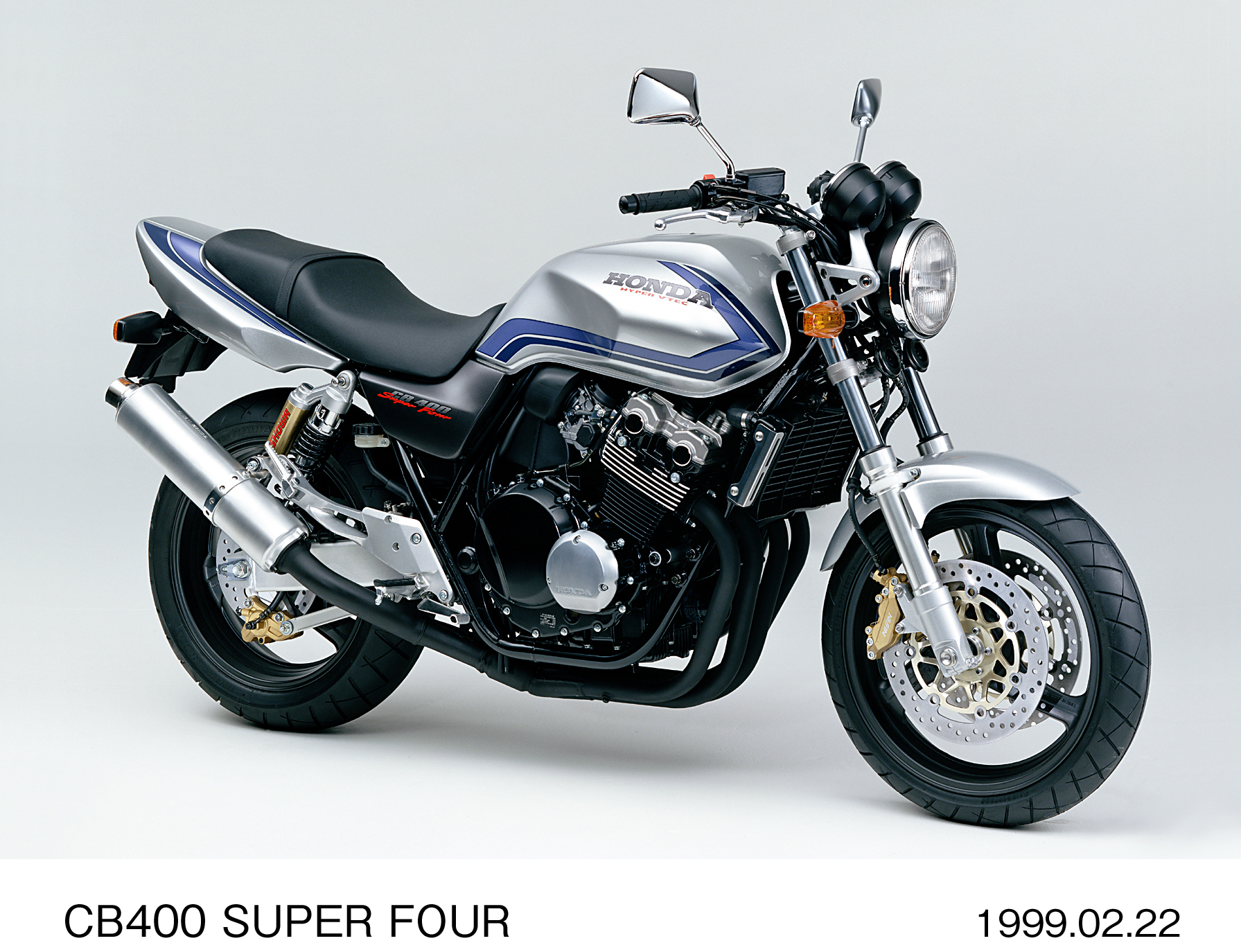 06-4_CB HISTORY_CB400SF_1999