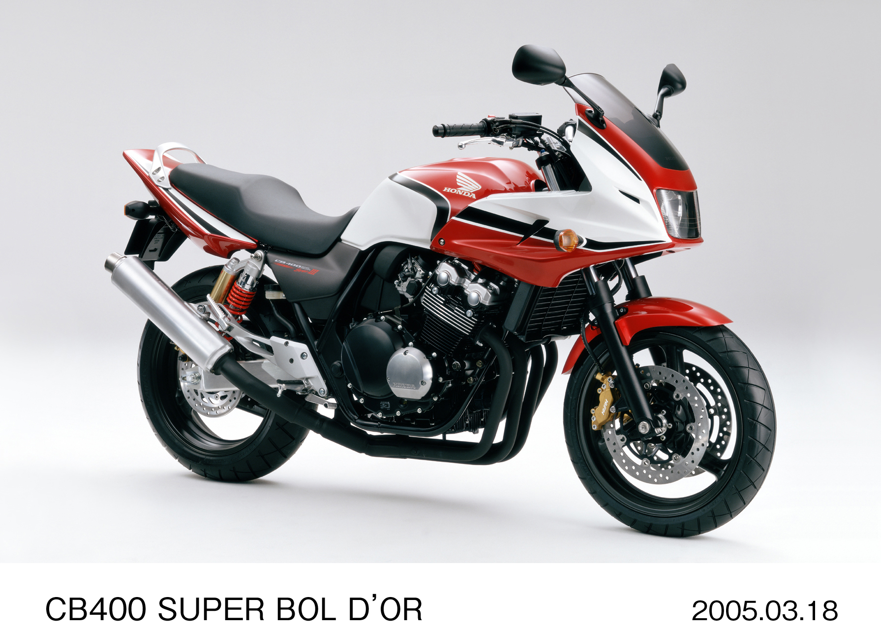 06-8_CB HISTORY_CB400SB_2005