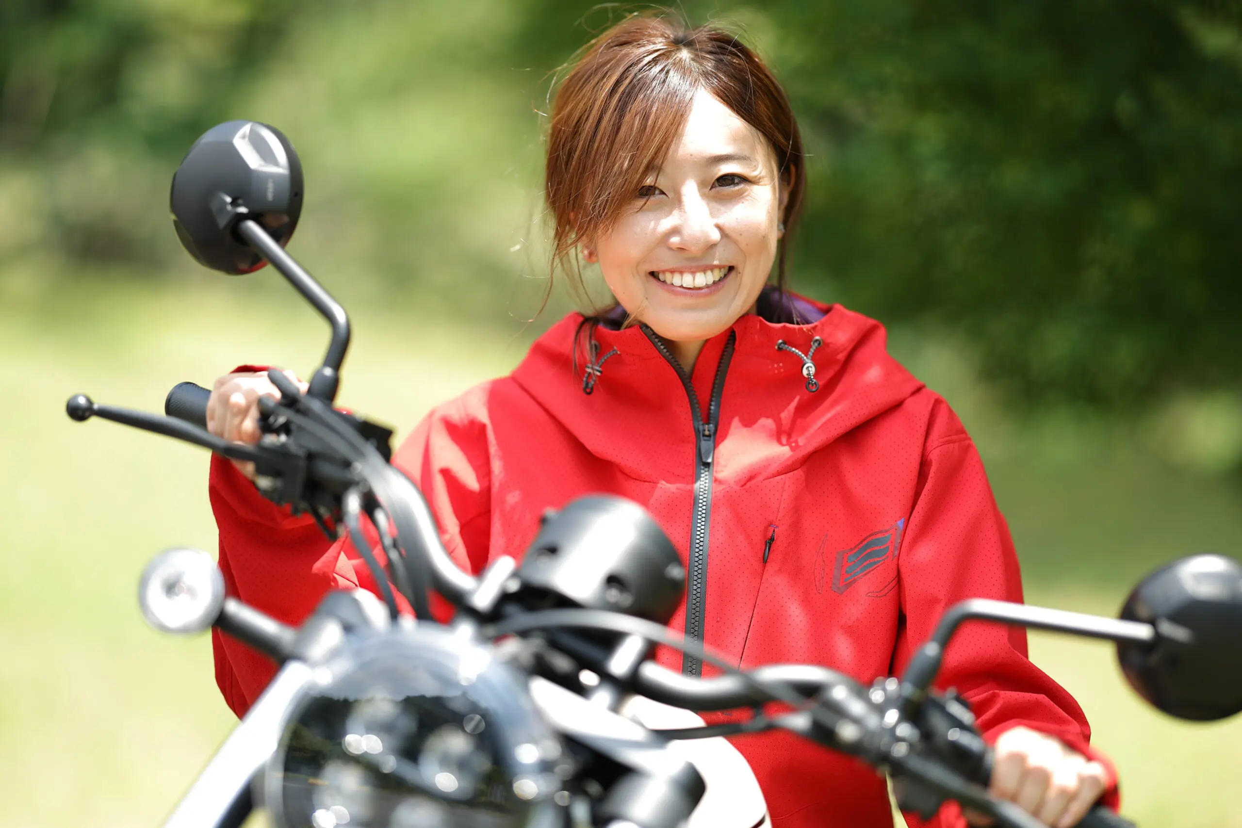 レーシング女子岡崎静夏の『いつもバイクで!』【Rebel 500編】操縦性