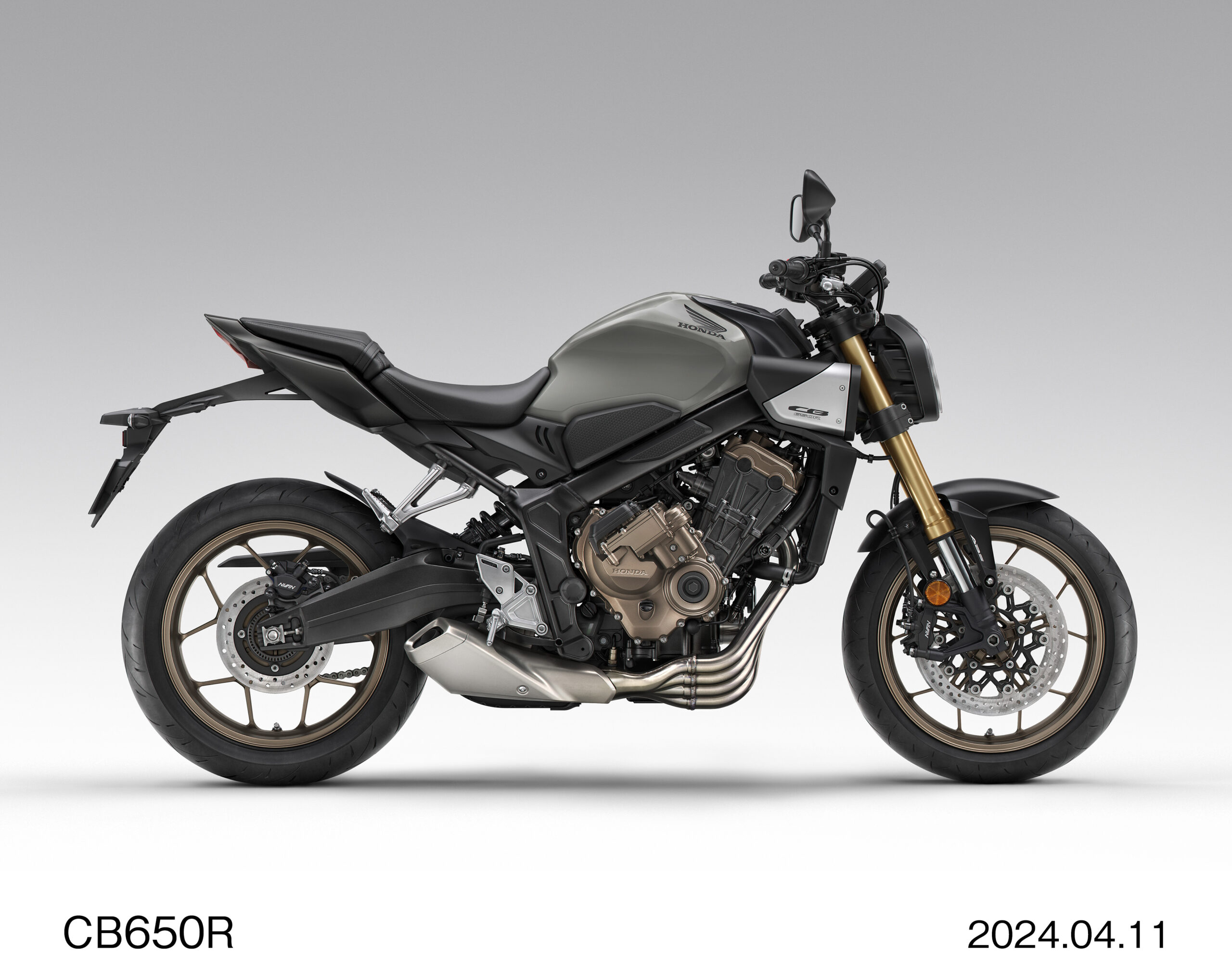 12-2_CB HISTROY_2024_CB650R E-Clutch