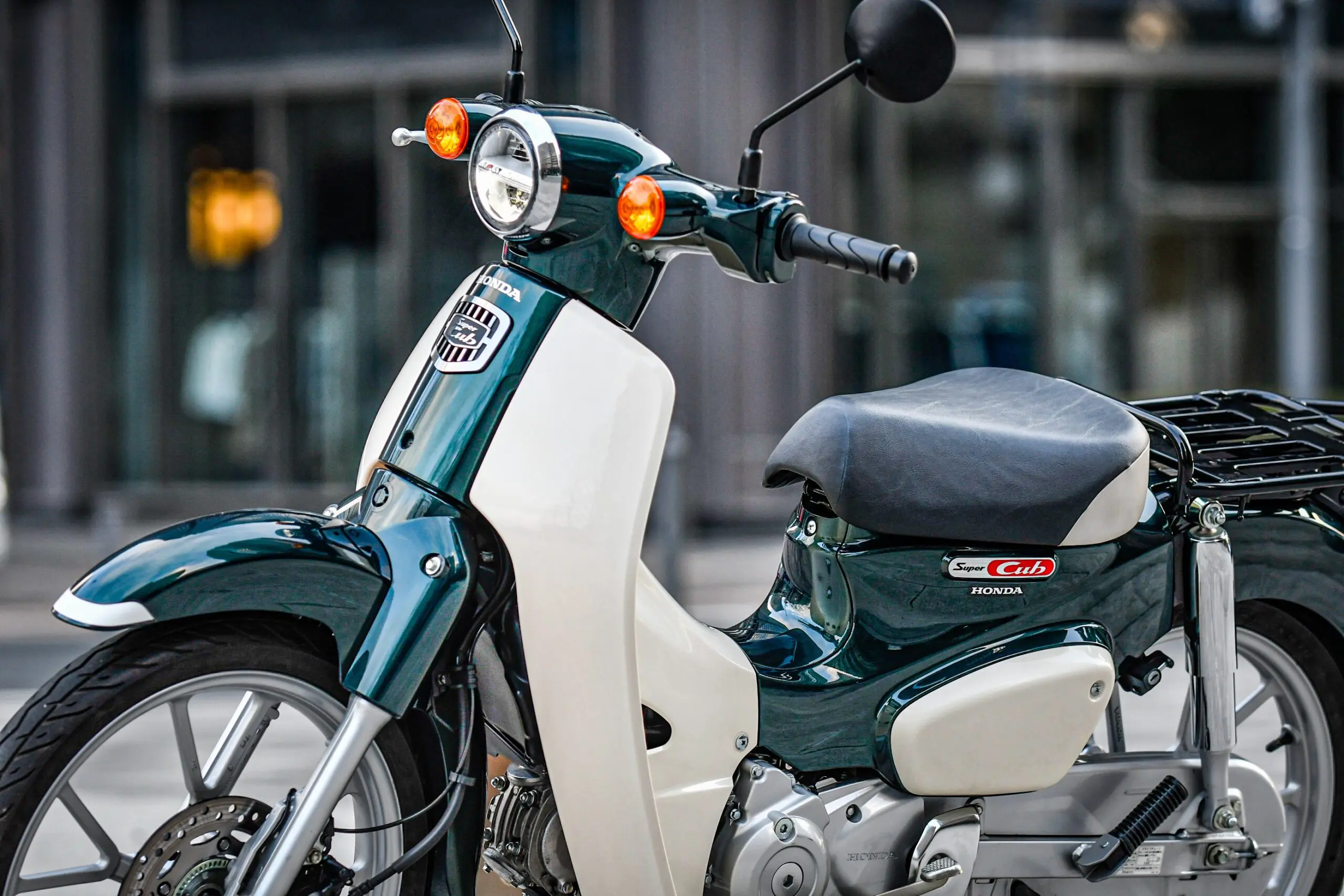 大好評第2弾‼決まりました‼️ホンダカブC110程度良好‼️ 忙しくて愛車（大型バイク）に乗る暇がない人が『スーパーカブ110』を2