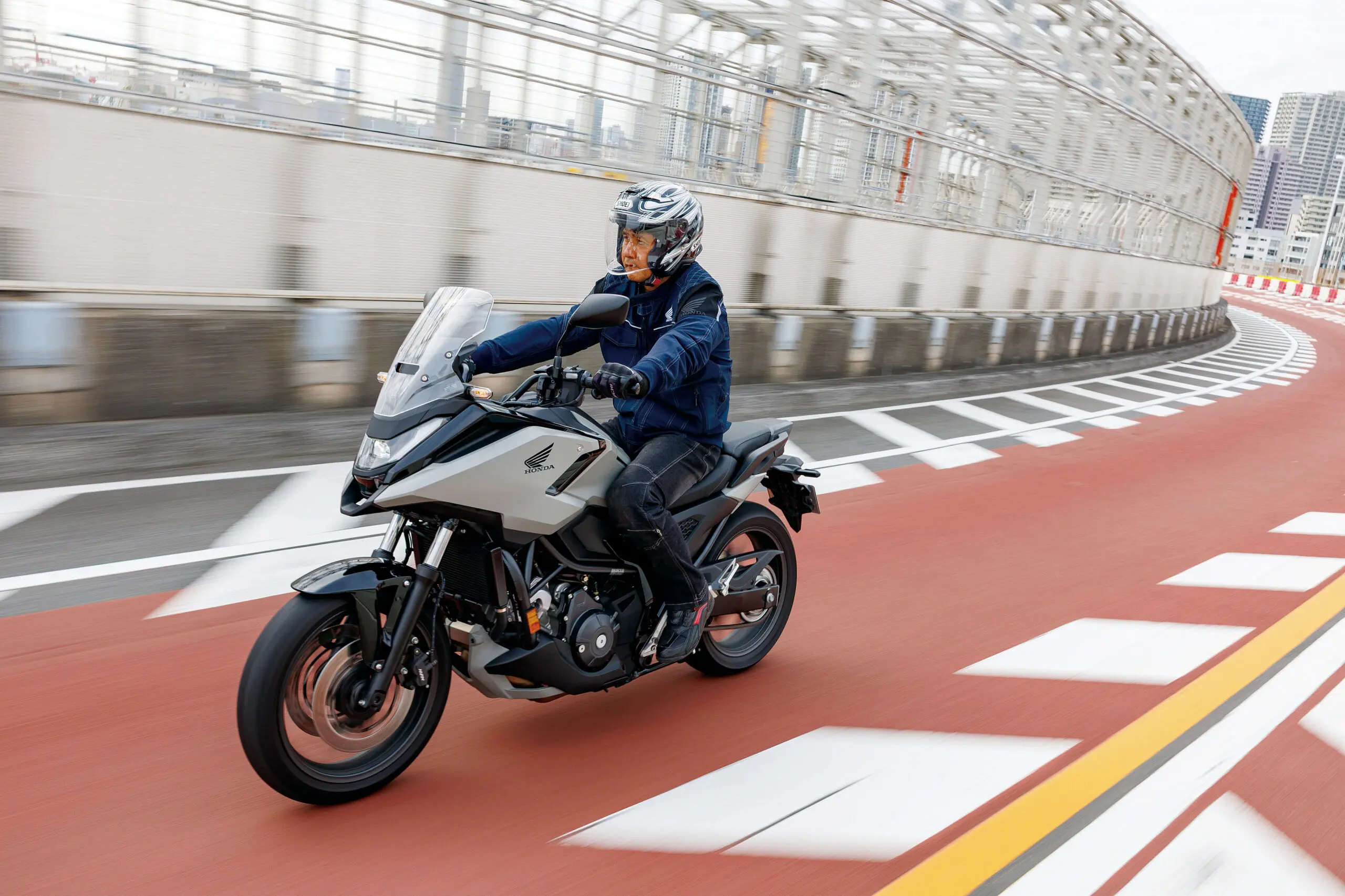 ハイエンドツーリング　ディスティニー　メカなし 伊藤真一のロングラン研究所 NC750X Dual Clutch Transmission 編
