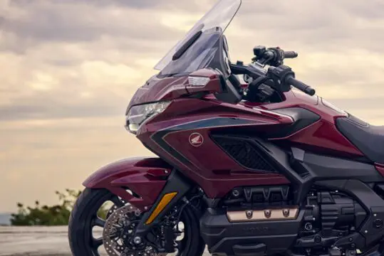 限定モデル】最上級！ 大型ツーリングバイク『Gold Wing Tour