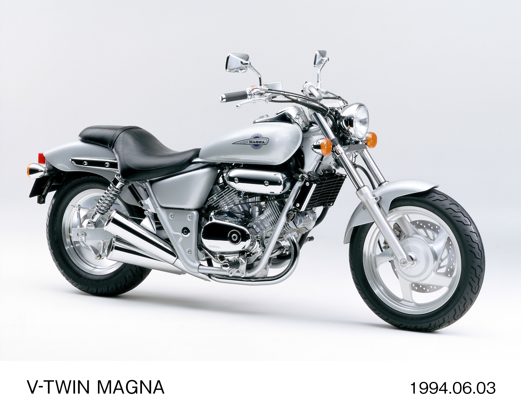 02-2_V-TWIN MAGNA_1994