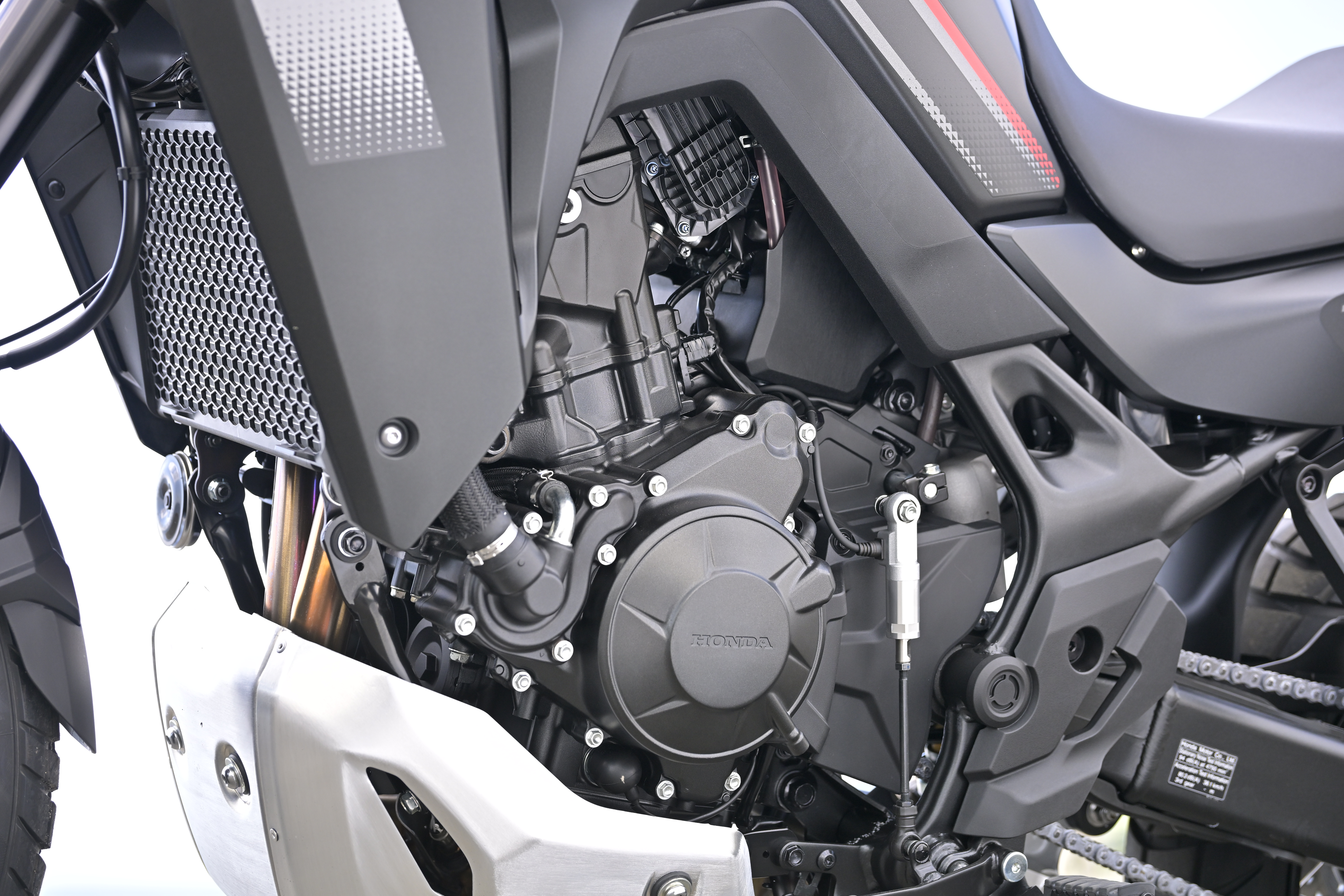 14_部分_XL750TRANSALP_ENGINE