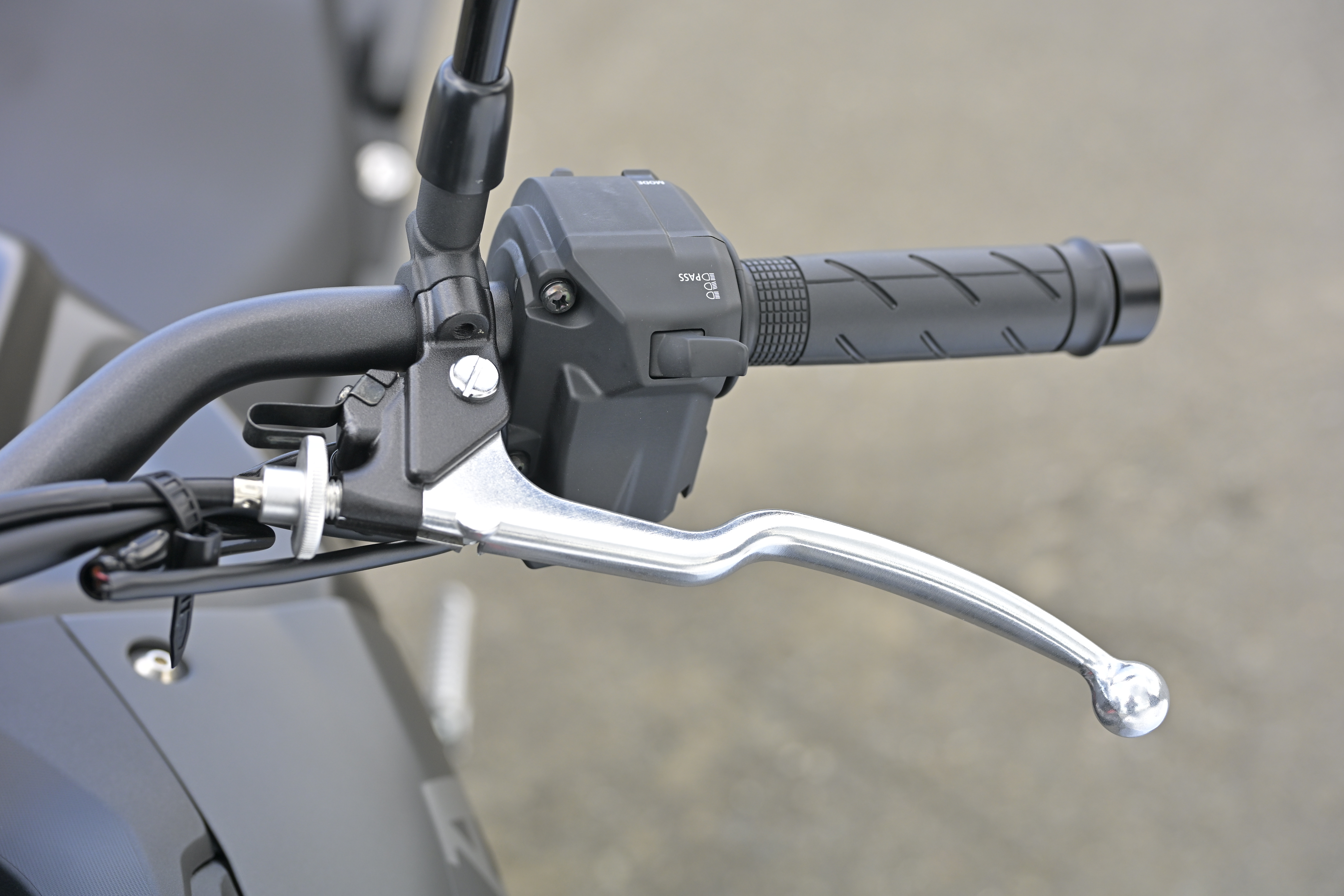 _XL750TRANSALP_clutch lever