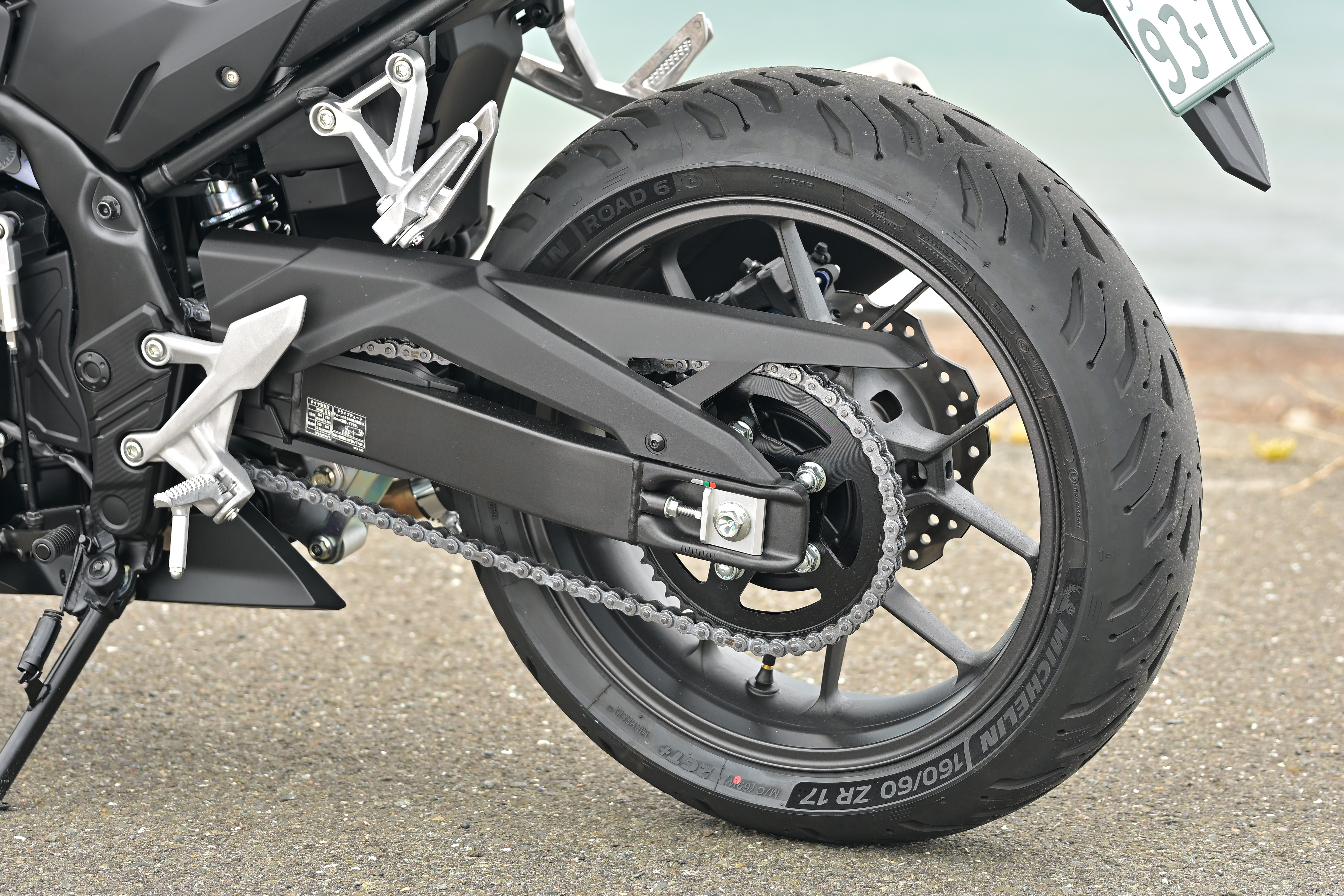 部分_CBR400R E-Clutch_rear
