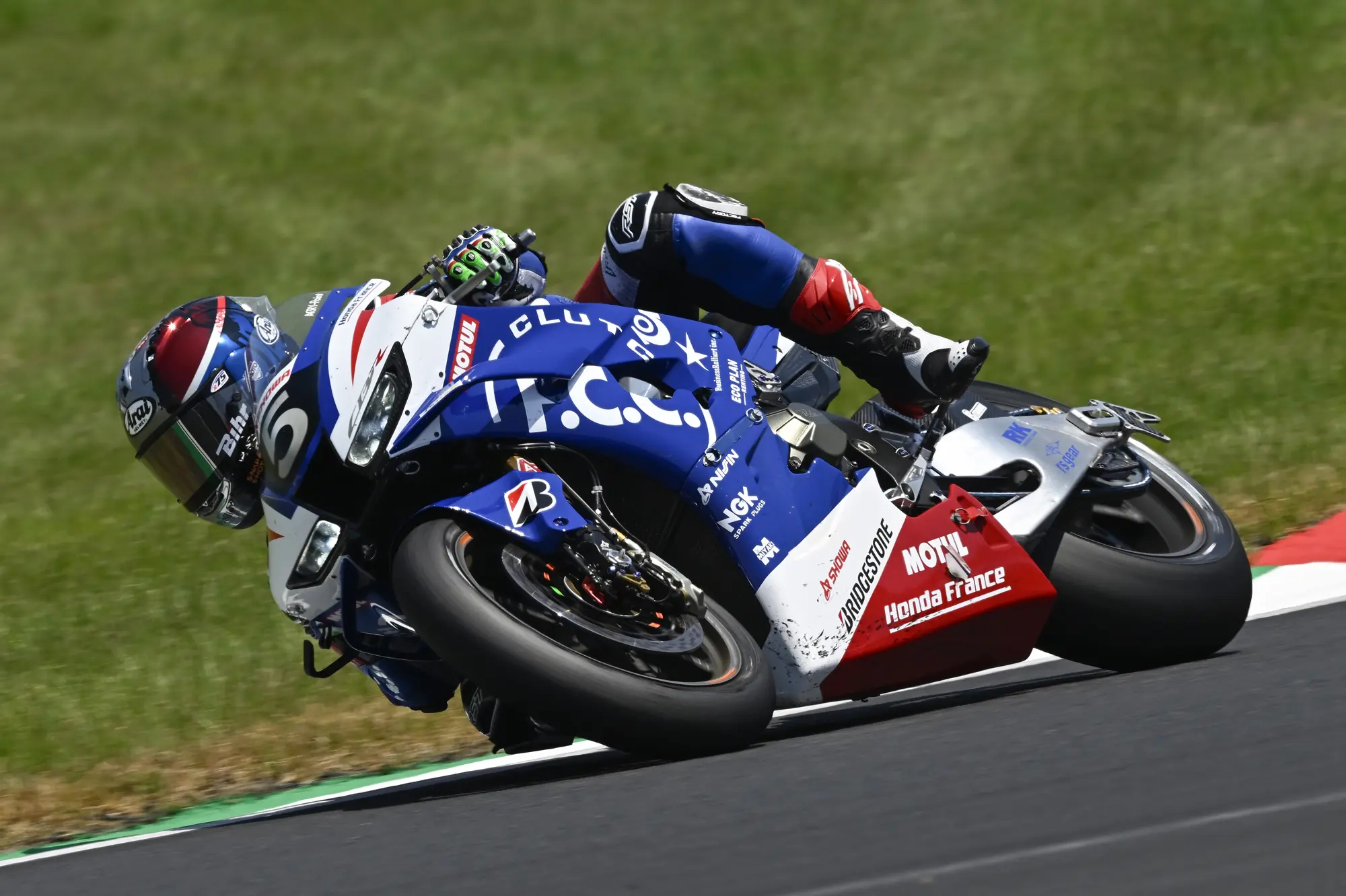 鈴鹿8耐で「Honda HRC」が4連覇の快挙達成！高橋巧＆ヨハン