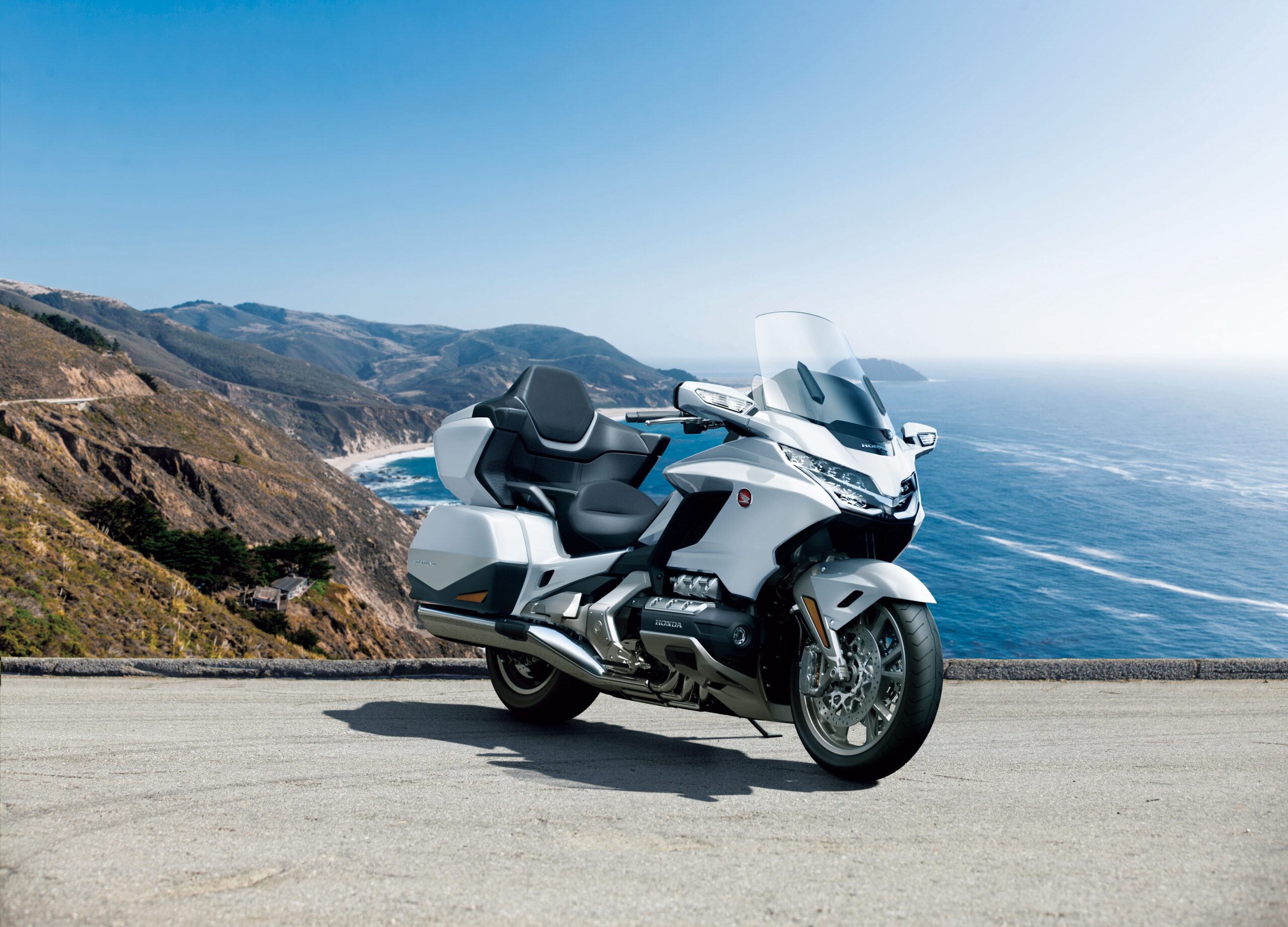 国内専用カラー】総排気量1833ccのキング・オブ・ツアラー『Gold Wing